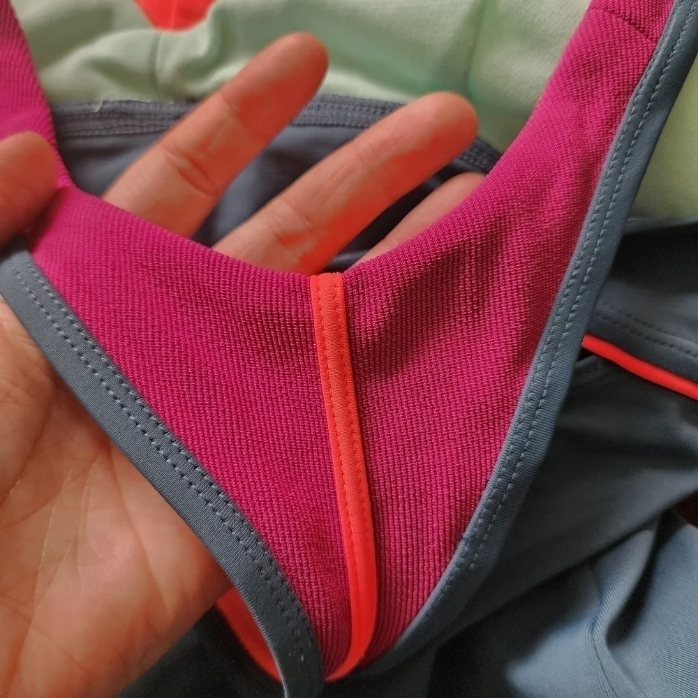 Nike Racerback Athletic Tank Top Women's Medium Size 10 Grey Pink Padded Chest